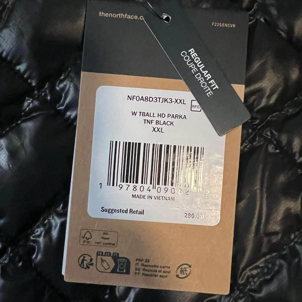 The North Face Black Puffer Jacket - Picture 7 of 14